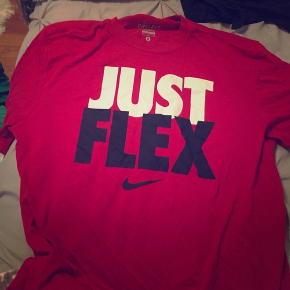 Nike DRI-FIT - Picture 1 of 3