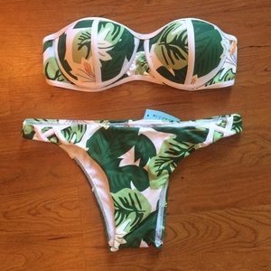 NWT leafy bandeau set!!