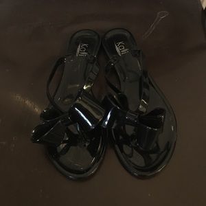 Bow 🎀 Flip Flops Sandals