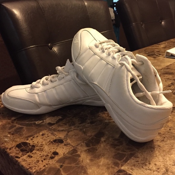 varsity cheerleader ii cheer shoes