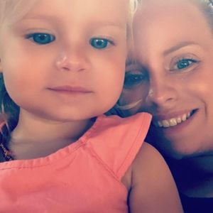 Meet your Posher, Claire