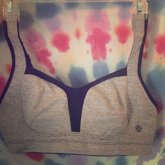 Lululemon athletica Ta Ta Tamer
