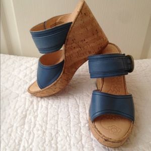 SANDAL SALE !!!Never worn! Born Blue Strap Sandal