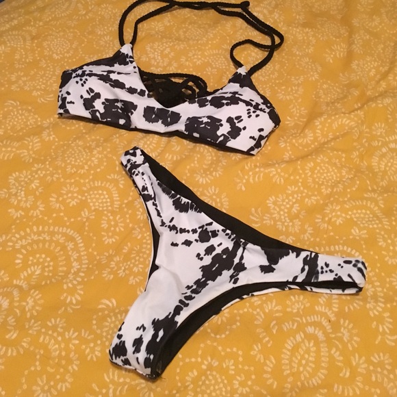 🚫sold🚫 Black/white sexy bathing suit