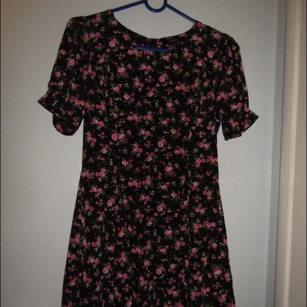 Forever 21 Floral Dress