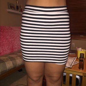 Stripped skirt