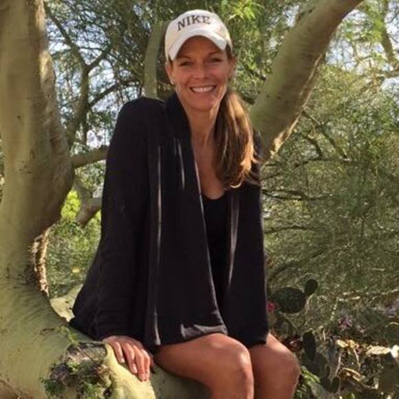 Meet your Posher, April