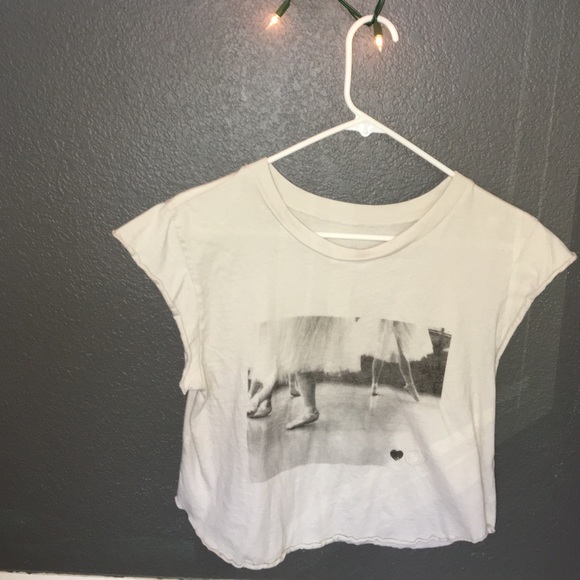 Brandy Melville Ballet Tee - Perfect Condition