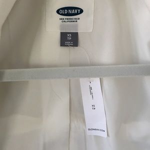 Old Navy Jackets & Coats - NWT Old Navy White High Neck Blazer Old Navy Jackets & Coats - NWT Old Navy White High Neck Blazer