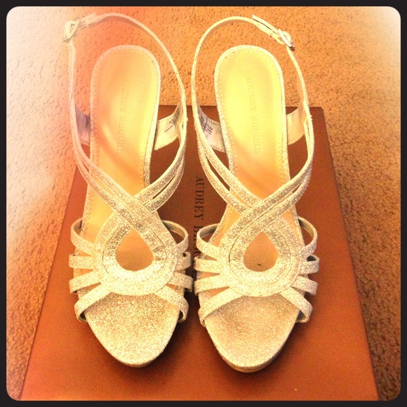 Sparkly heels - Picture 1 of 3