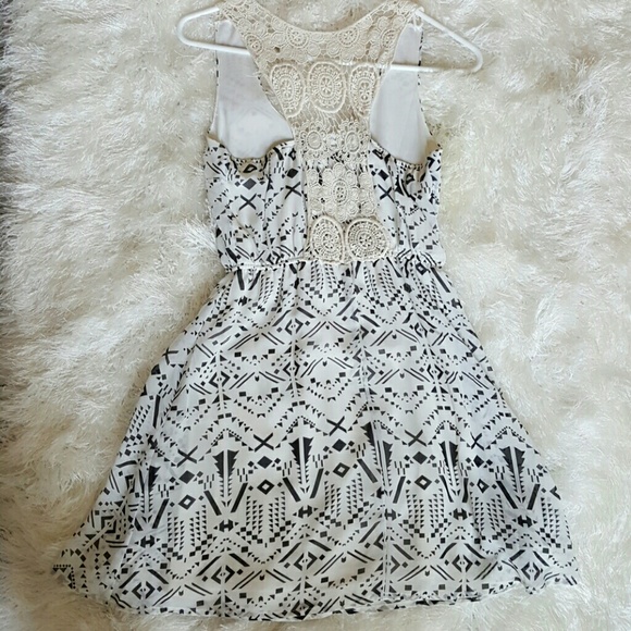 Printed Dress - Picture 2 of 3