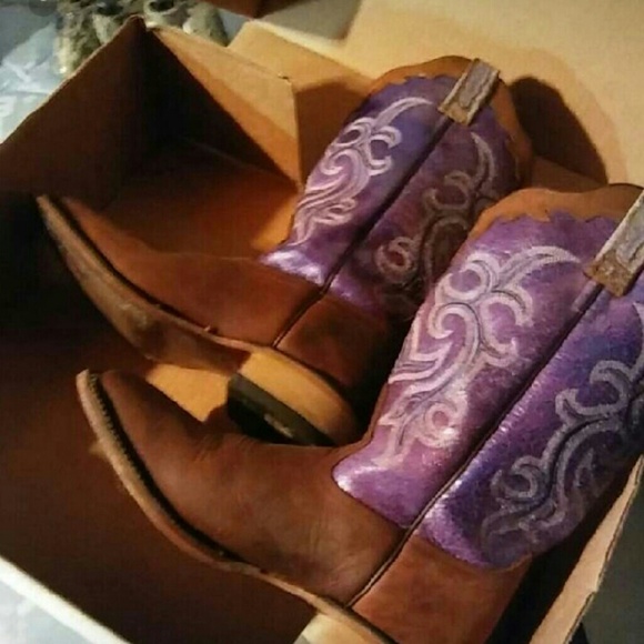 Old west purple woman's 11in fancy stitch - Picture 1 of 1