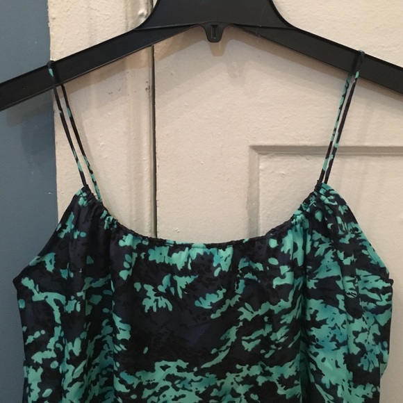 Eight Sixty Navy and Turquoise Tank - Picture 3 of 3