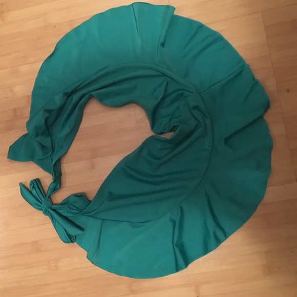 Swim over skirt