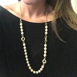 Banana Republic faux pearl necklace with gold