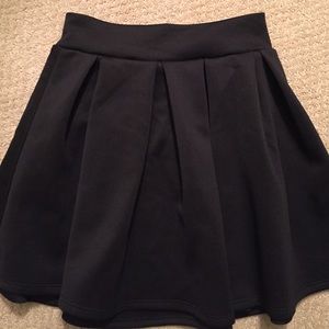 Black skater skirt