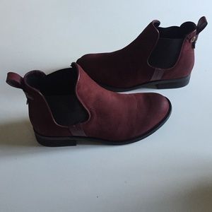 Steve Madden Booties size 8.5