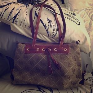 Dooney & Bourke canvas and leather purse