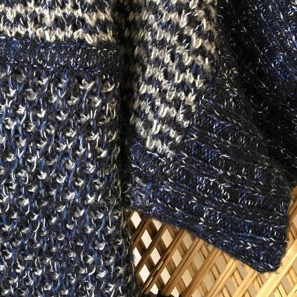 Theonne Sweaters - Theonne Navy Blue Aya Sweater Theonne Sweaters - Theonne Navy Blue Aya Sweater