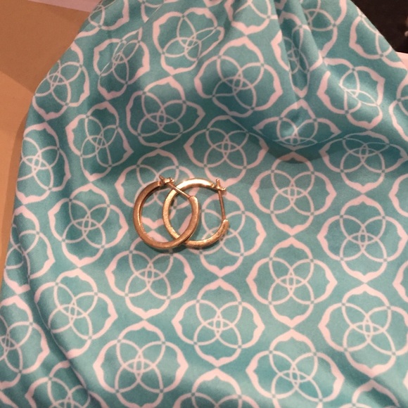 Diamond gold hoop earrings