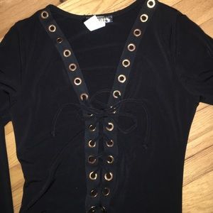 Black quarter sleeve body suit