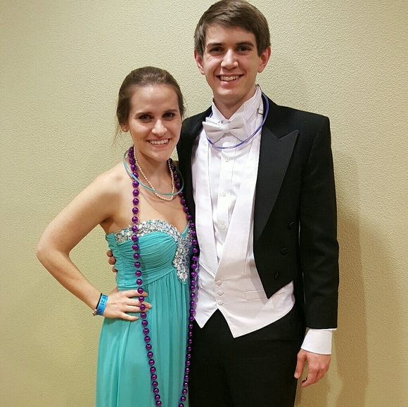 ♡ Meet Your Seller ♡ - Picture 3 of 3