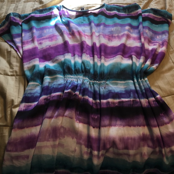 LB Beautiful Tunic - Picture 3 of 3