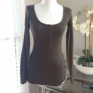 Hunter Green long sleeve Henley
