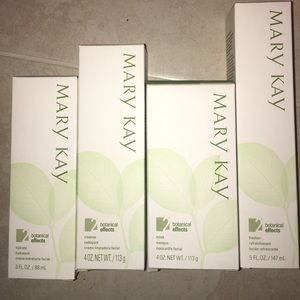 💢SOLD💢Mary Kay botanicals