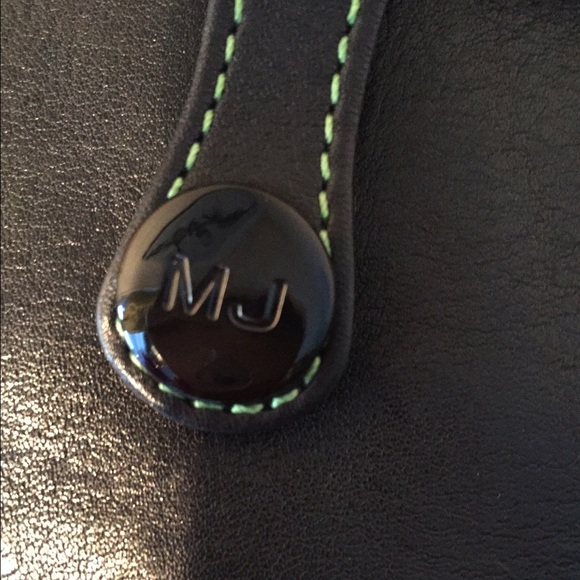 MARK JACOBS LEATHER WRISTLET - Picture 2 of 3