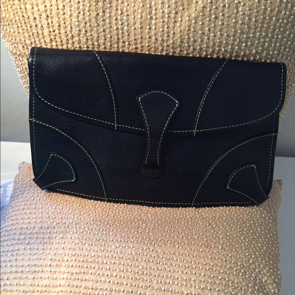 MARK JACOBS LEATHER WRISTLET - Picture 3 of 3