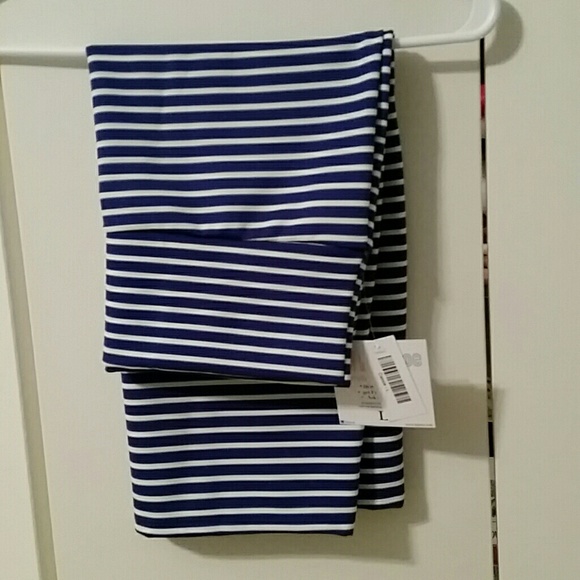 Lularoe Cassie skirt NWT