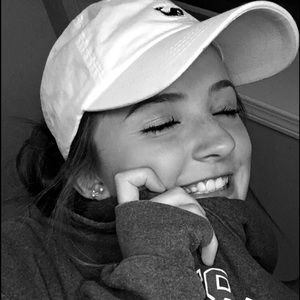 Meet your Posher, Tori