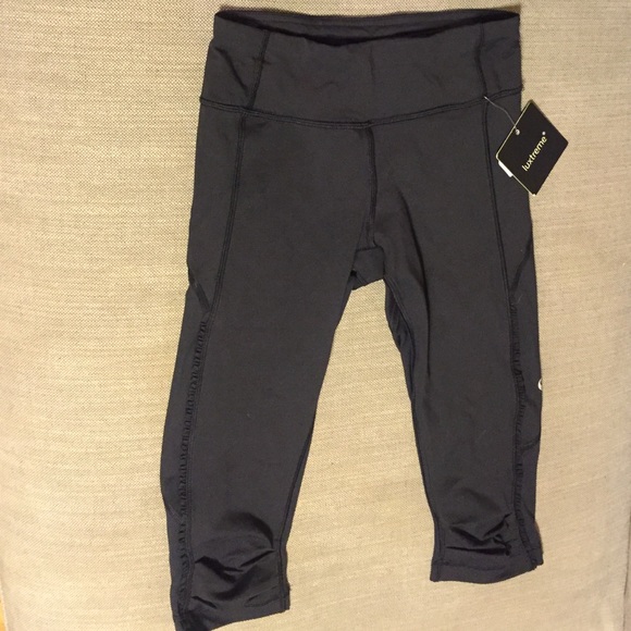 Lululemon Cropped Leggings