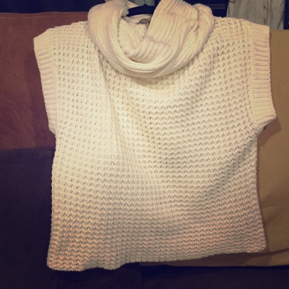 Nine West vintage America collection knit blouse