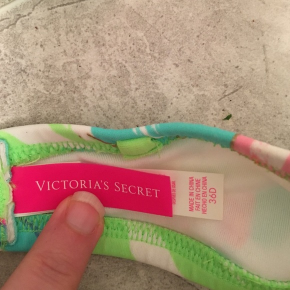 VS New Strapless Bathing Suit Top - Picture 3 of 4