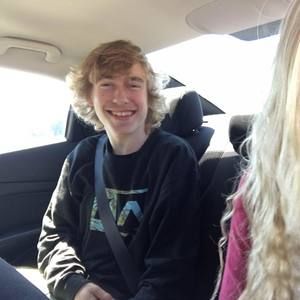 Meet your Posher, Wes