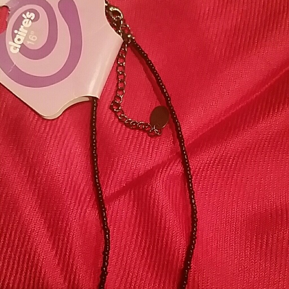 Necklace - Picture 3 of 4
