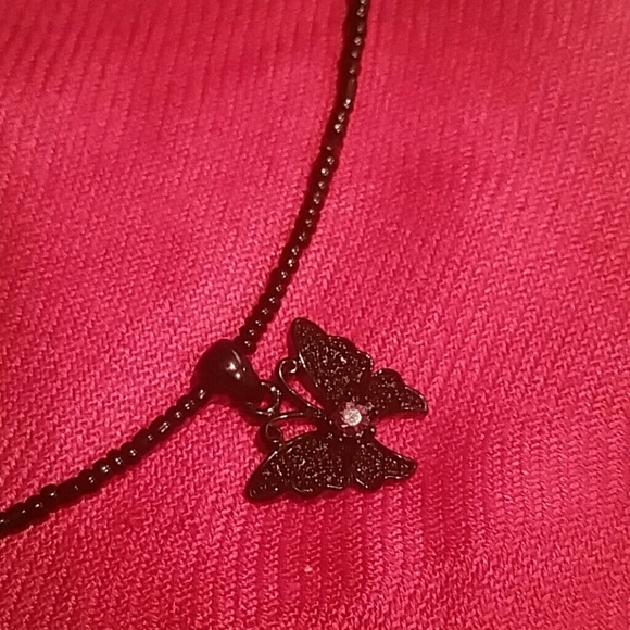 Necklace - Picture 4 of 4