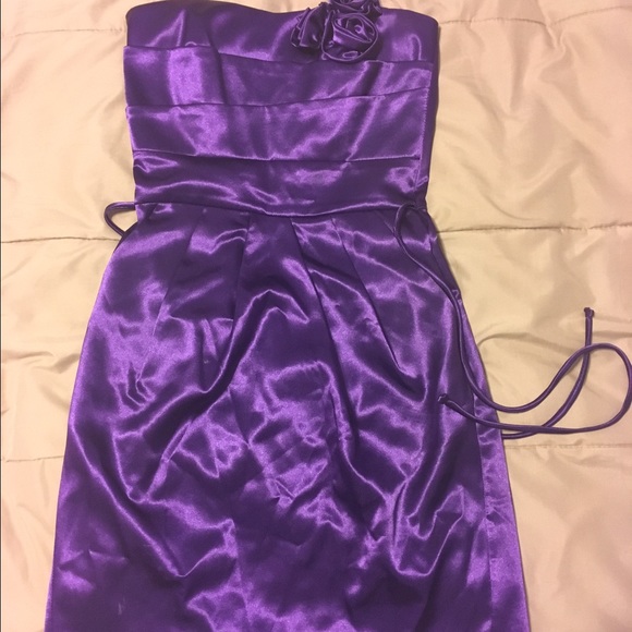 purple dress