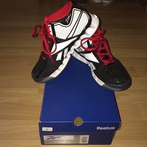 Girls Wall Season 2 Zigencore Basketball Sneakers