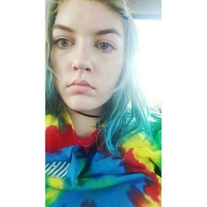 Meet your Posher, Lynnzie