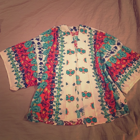 Floral Kimono shirt