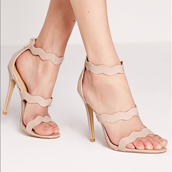 3 strap faux patent leather sandals