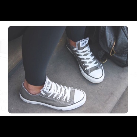 ✨Grey Converse✨