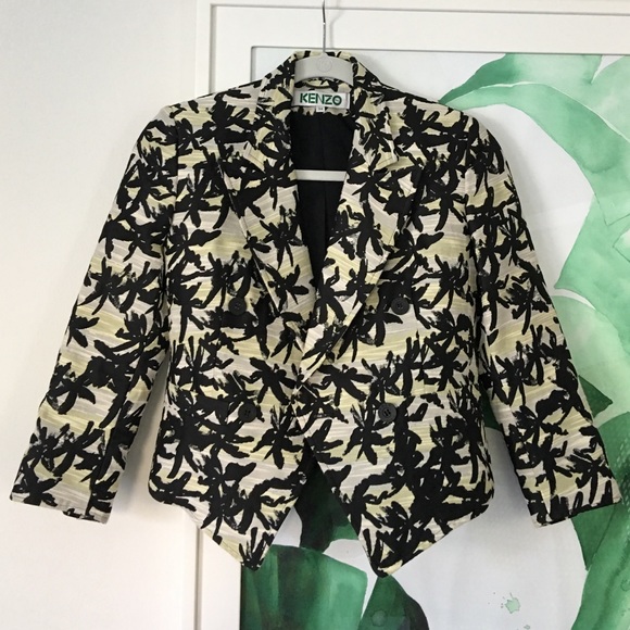 Kenzo Jackets & Blazers - Kenzo Paris Print Blazer Kenzo Jackets & Blazers - Kenzo Paris Print Blazer
