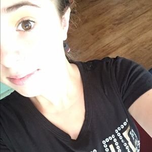 Meet your Posher, Aurora