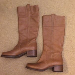 Tan Arturo Chiang Boots
