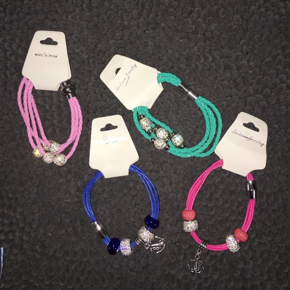 Brand new never worn magnetic bracelet