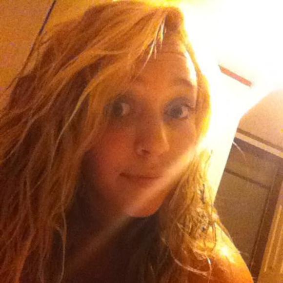 Meet your Posher, Brooke